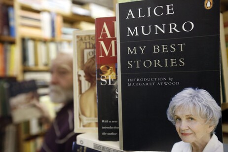 E' morta la scrittrice Alice Munro, premio Nobel nel 2013